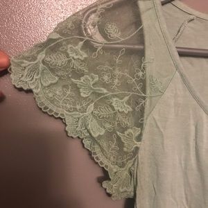 Lace sleeve shirt